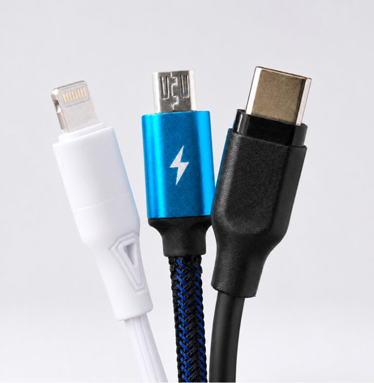 Przewody ze złączami USB, D-Sub, BNC, Jack, DC